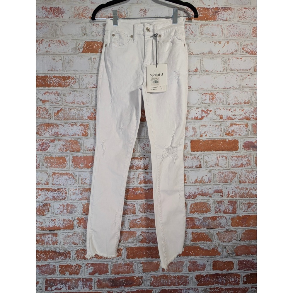Special A Skinny Jeans Womenโ Size 1 White Distressed Raw Step Hem P3200WT
